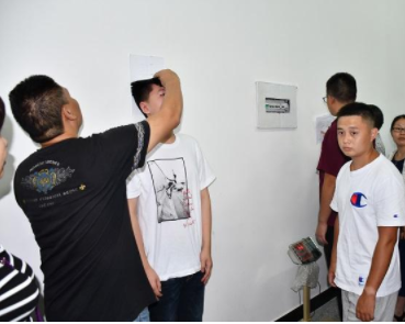 超聲波色色视频网站入口人體生長發育最常見的健康指標身高,你了解嗎？
